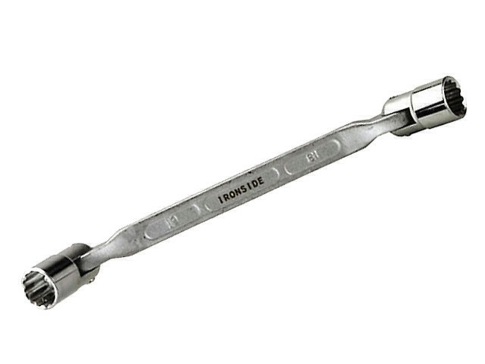 SLEUTEL MET FLEXIBELE DOPPEN 18X19